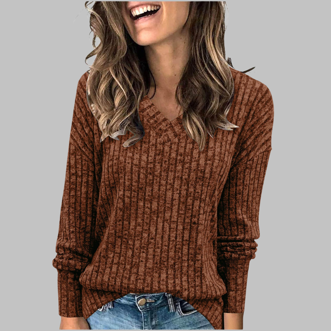 Luca - Comfy V-Neck Long Sleeve Top