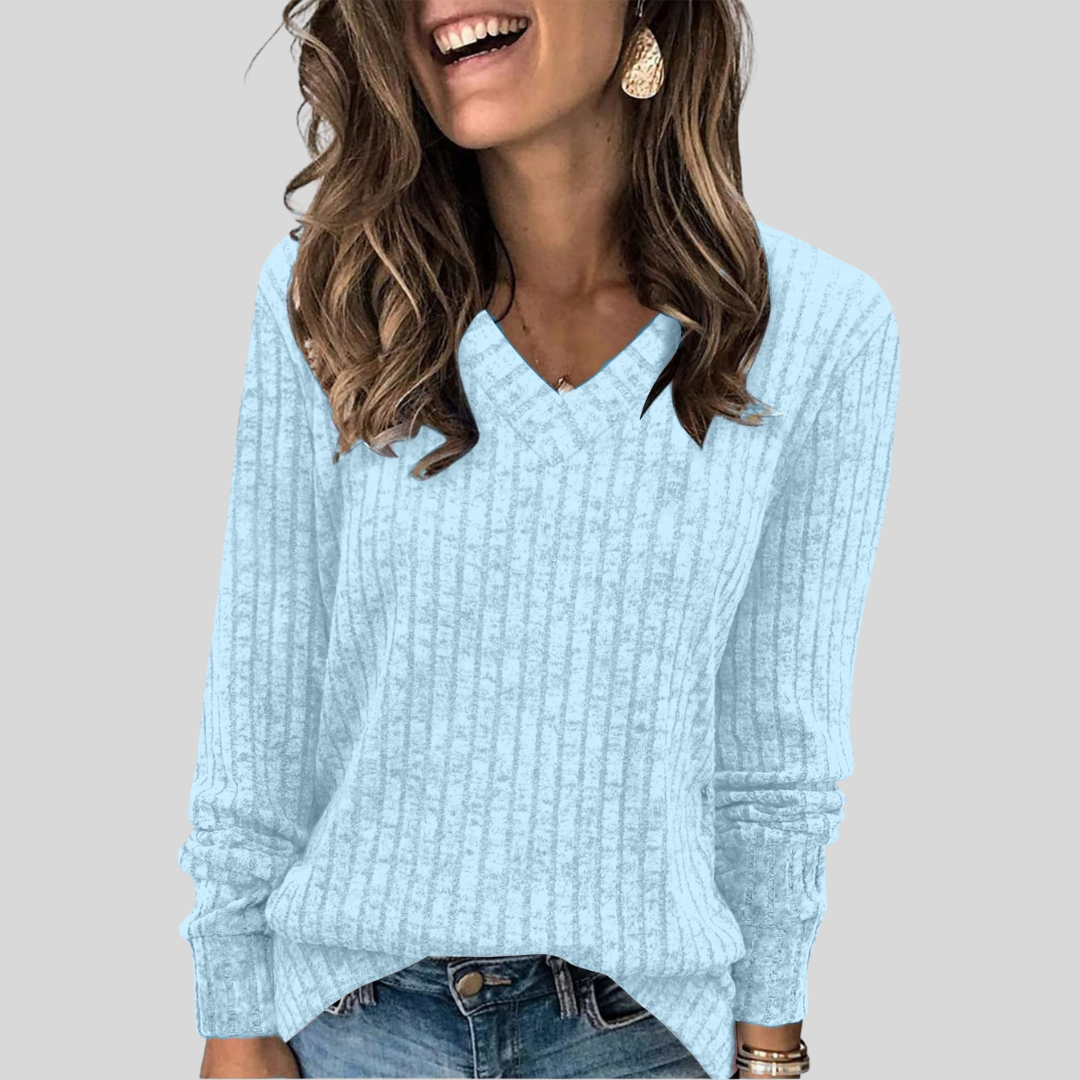 Luca - Comfy V-Neck Long Sleeve Top