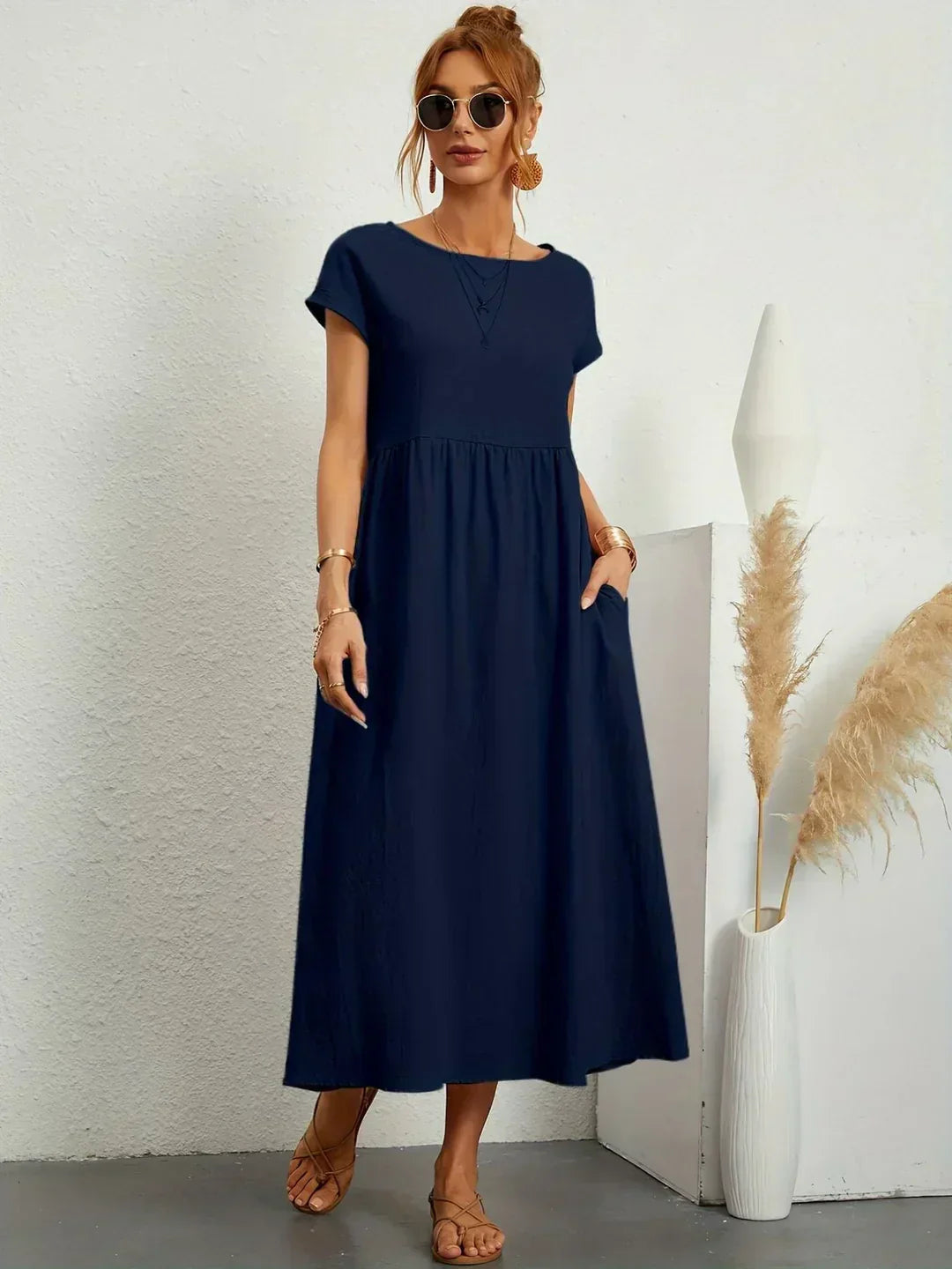 Grace™ | Timeless Elegance Fluid Midi Dress