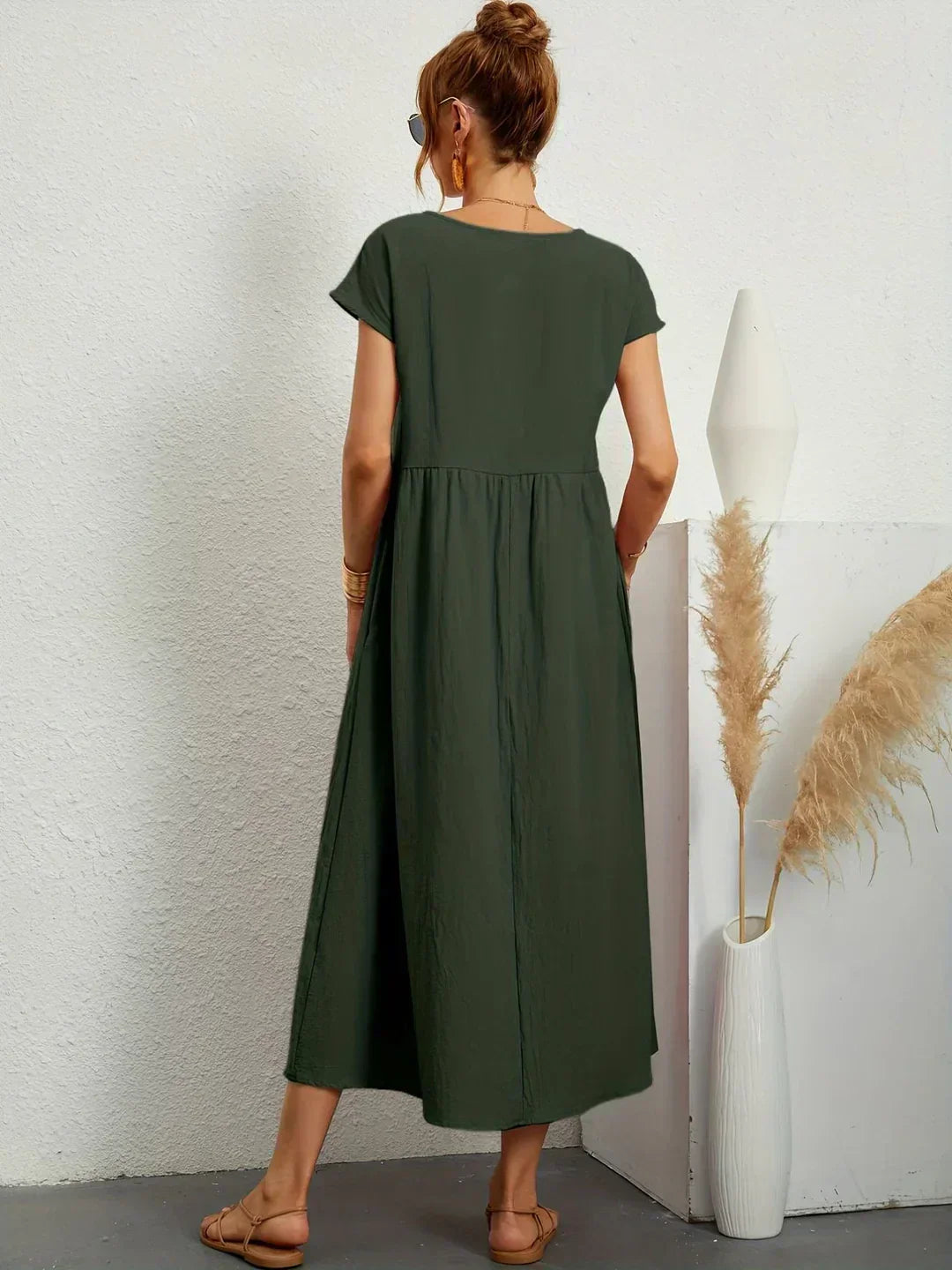 Grace™ | Timeless Elegance Fluid Midi Dress