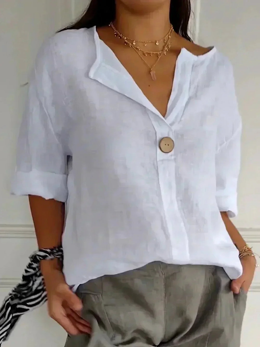 Chloe | Relaxed V-Neck Top